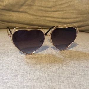 Women’s Heart Sunglasses